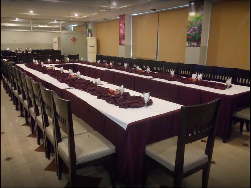 Hotel Multan Continental Dış mekan fotoğraf